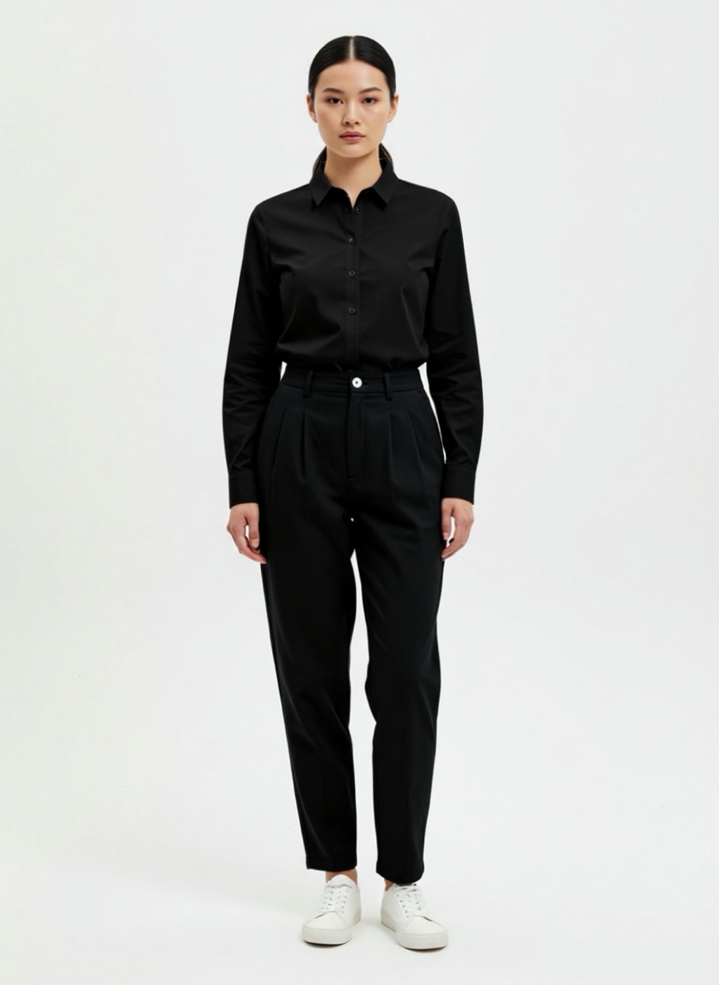 BLACK BUTTONED PANTS