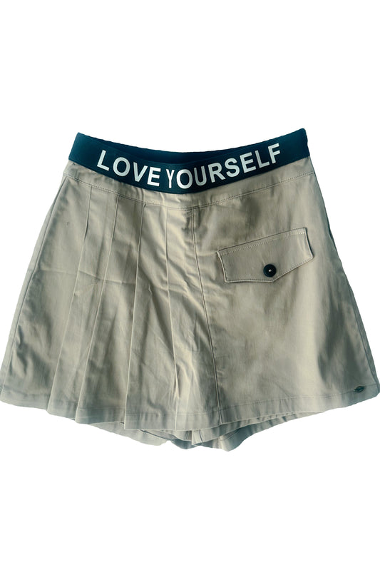 LOVE YOURSELF SKIRT SHORT