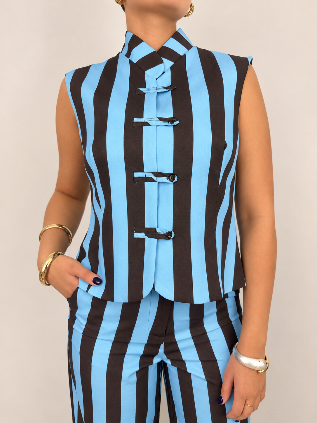NAVY HORIZON - CITY LOOKS