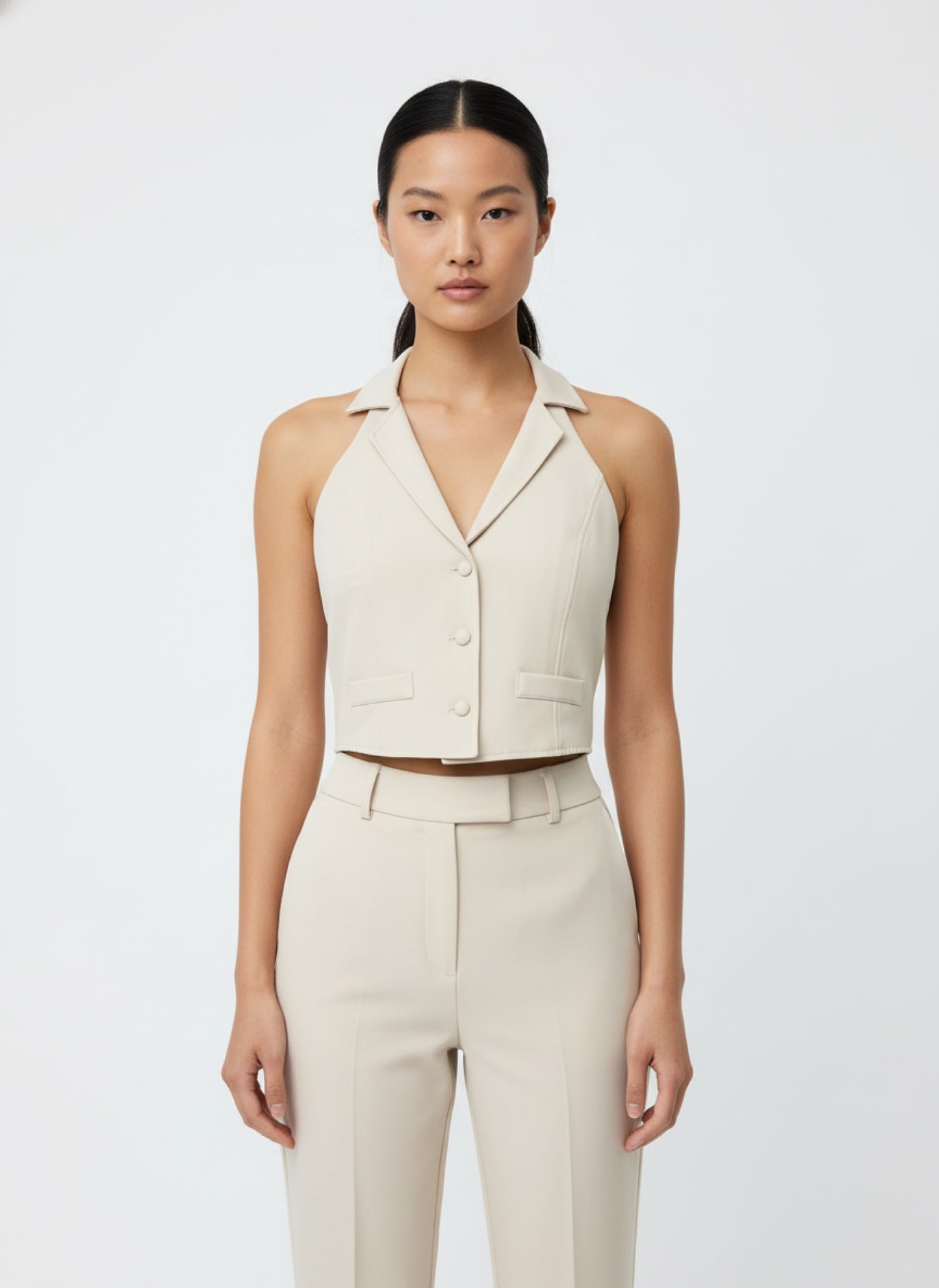 CHIC HALTER VEST
