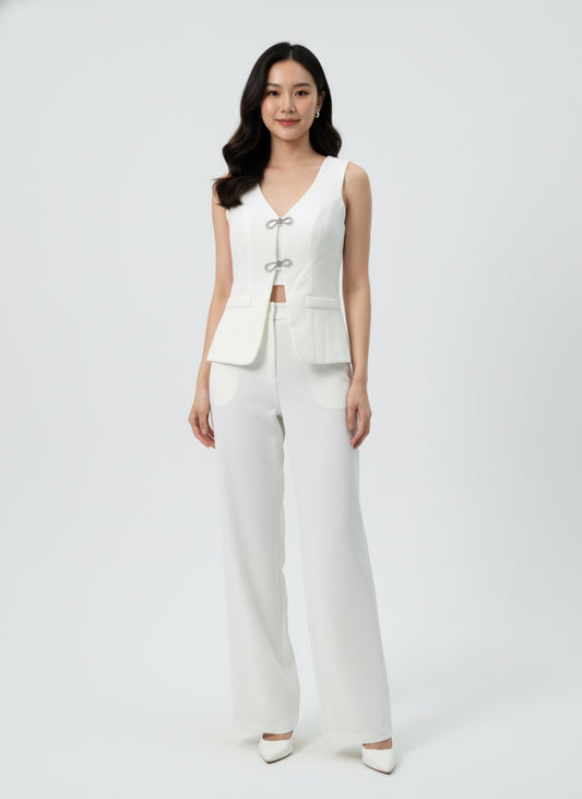 WHITE TOP WITH SPARKLY BOWS